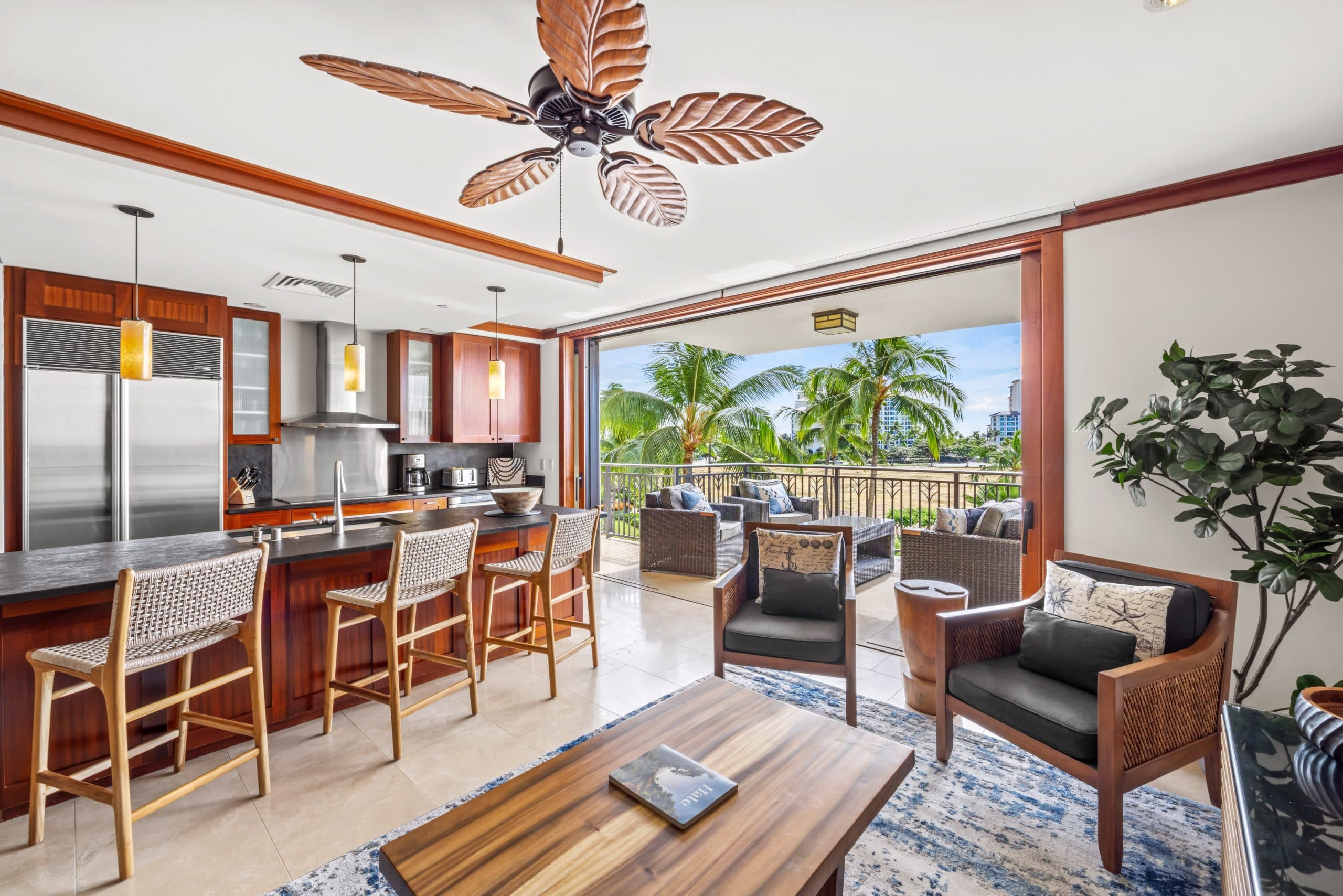 Beach Tower Villa gourmet kitchen